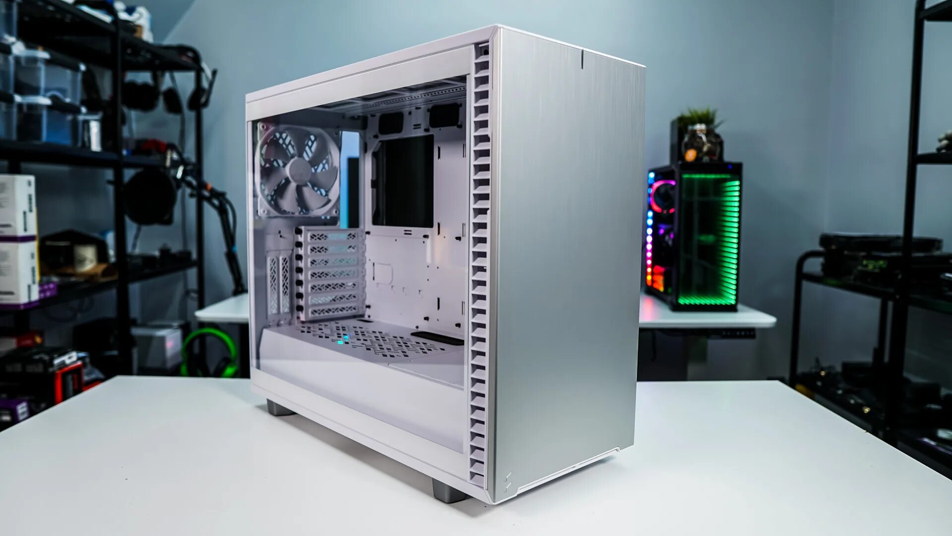 Fractal design dynamic. Корпус atx fractal design define 7 solid. fractal design define 7 clear tg. fractal north корпус. fractal 7 xl.