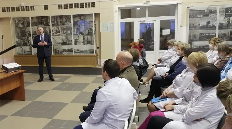 Пациенты психиатрической больницы. Гобуз мурманский областной. Мурманский областной онкологический диспансер. Мурманск областная больница баяндина. Мурманская областная клиническая больница им баяндина.