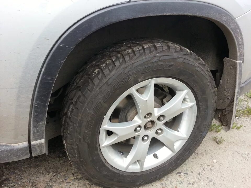 Ниссан х-трейл т30 размер шин. Резина на ниссан х трейл т31. 225 75 16 nissan x trail. 235/65 r17 nissan x-trail t31. Резина на x-trail t31 225/65 r17.