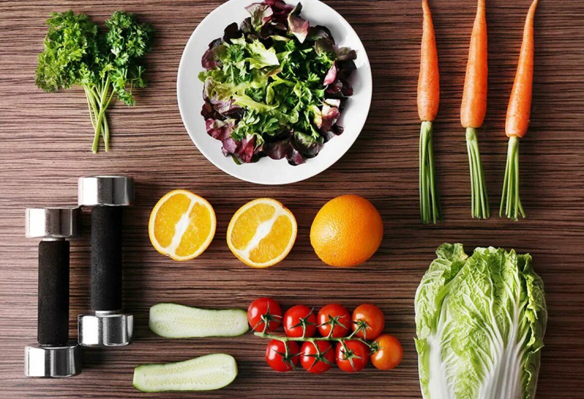 Правильное питание. Креативный завтрак для детей. Низкокалорийная еда. Украшение тарелки для десерта. Пицца из kfc.