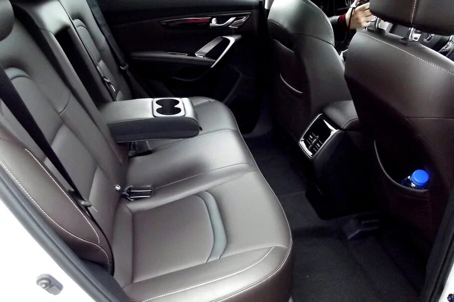 Чанган cs55 обзор. Чанган cs55fl. чанган cs55 салон. changan cs 55 plus интерьер. чанган cs55 plus салон.