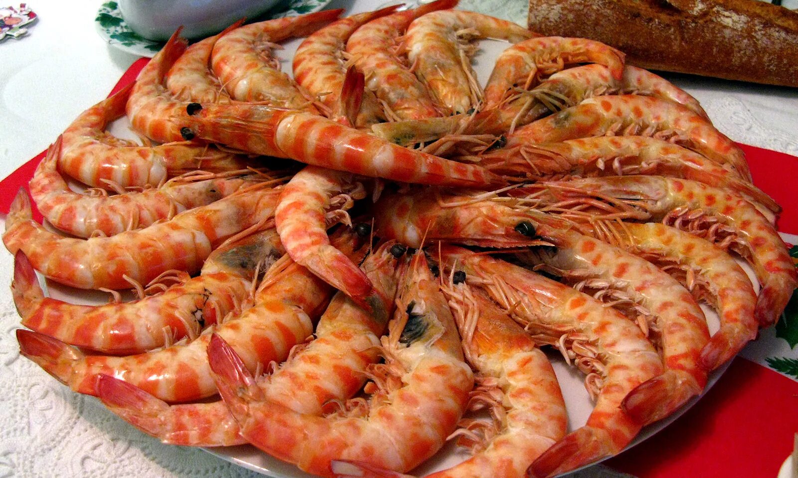 Креветки вареные. Лангустины c1. Королевские тигровые креветки. Королевские креветки. Как выглядят готовые креветки.