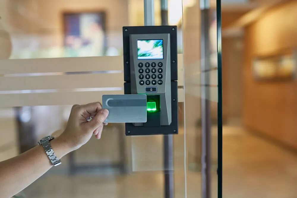 Система контроля людей. Access control rt371e. access control system. скуд офис. система скуд.