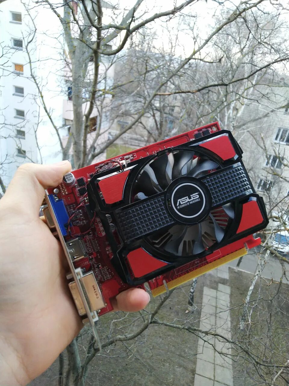 Как выбрать игровую видеокарту