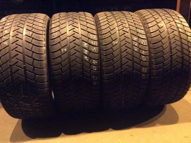 Michelin latitude r20. Мишлен 275/50/22. 305 40 r20 michelin зима. 275 40 р19 шипы. автошина 275/40r20xl 106v l689 linglong.