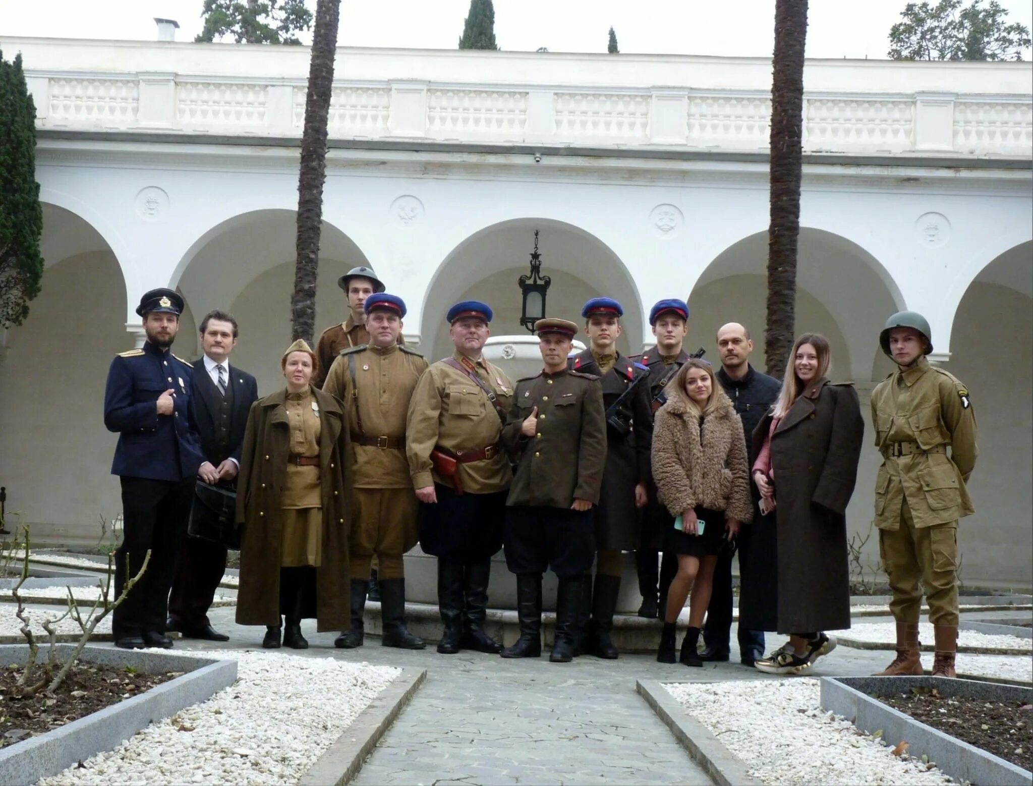 Ливадийский дворец 1945 конференция Ялта. Крымская конференция 1945 Ливадийский. Ливадийский дворец Крымская конференция. Ялтинская конференция дворец. Ялтинская конференция это