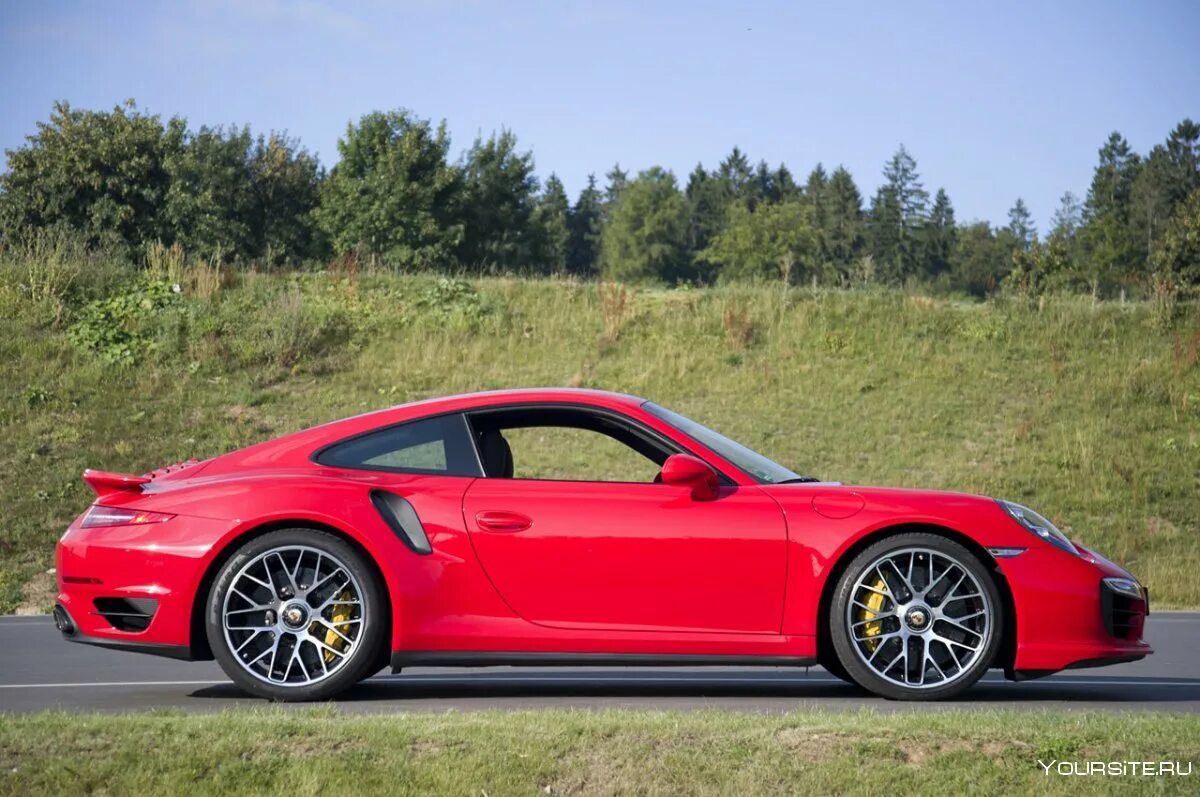 Порше сбоку. Порше 911 сбоку. порше 911 турбо. porsche 911 turbo s. porsche 911 turbo s вид сбоку.