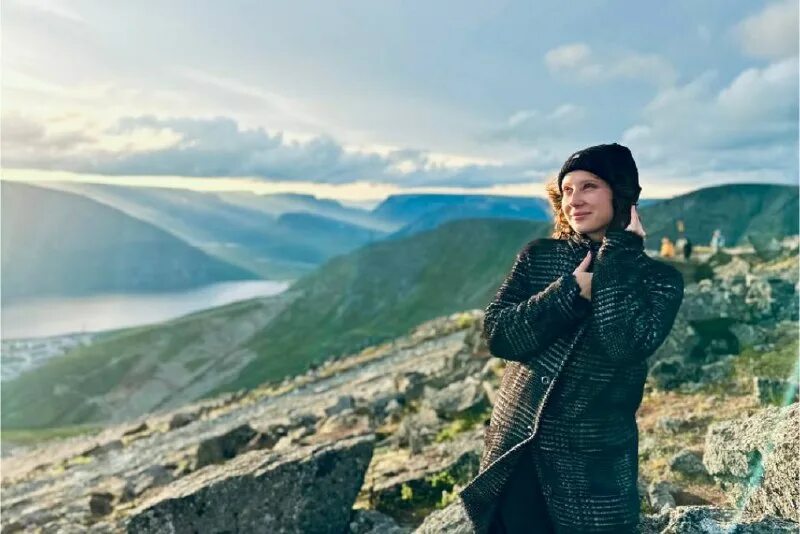 катя приехала