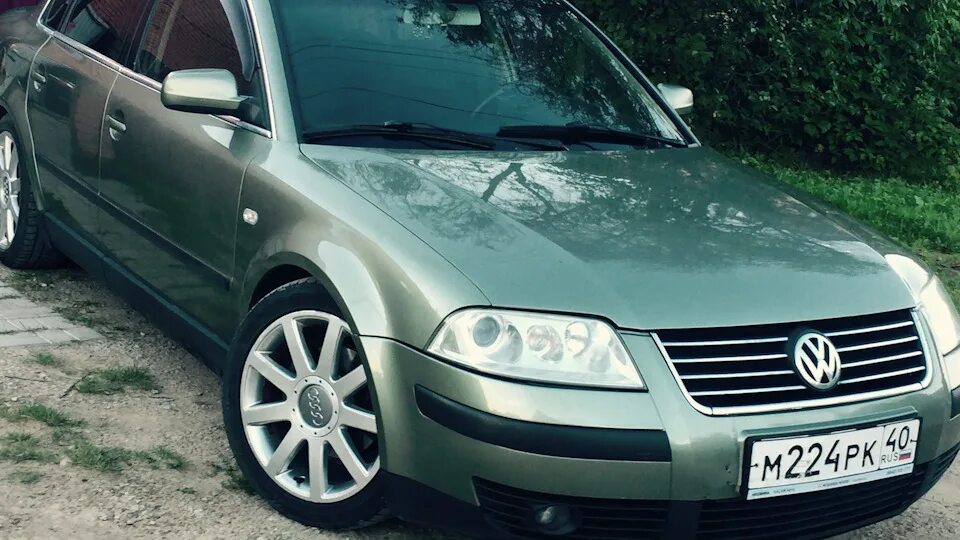 Volkswagen passat 2001 год. VW Passat 2001. Фольксваген Пассат 2001г. Фольц Пассат 2001. Gfccfn2001 года.