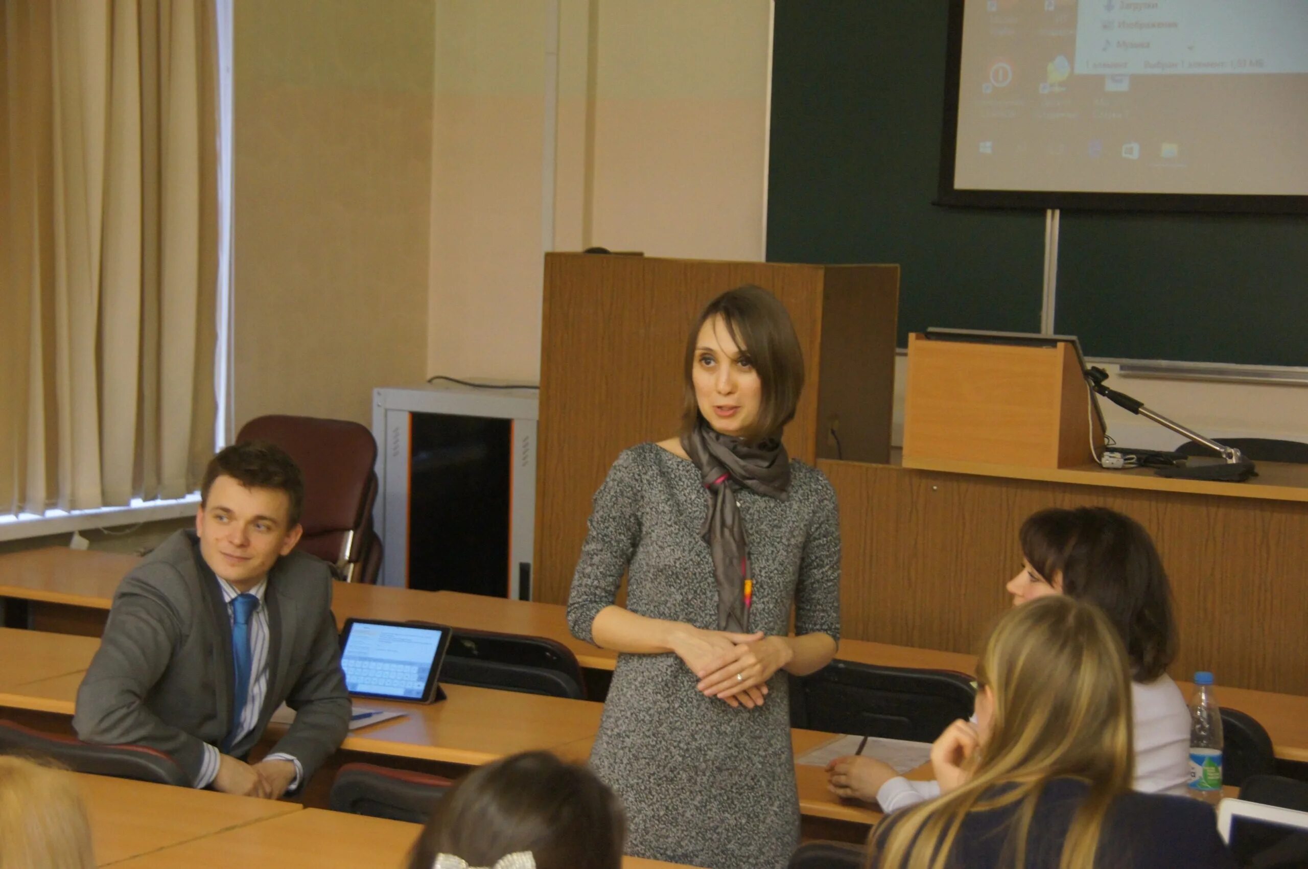 финансовый университет вшэ. «высшая школа управления» финансового университета в москве. \. ахметов финуниверситет. 15.