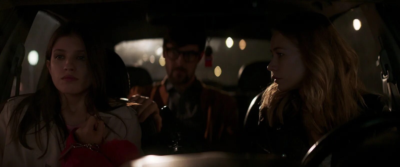 Блокбастер со. Светлана устинова в фильме блокбастер. Блокбастер со. Блокбастер фильм 2017 светлана. Блокбастер со.