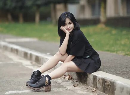 Dark leg
