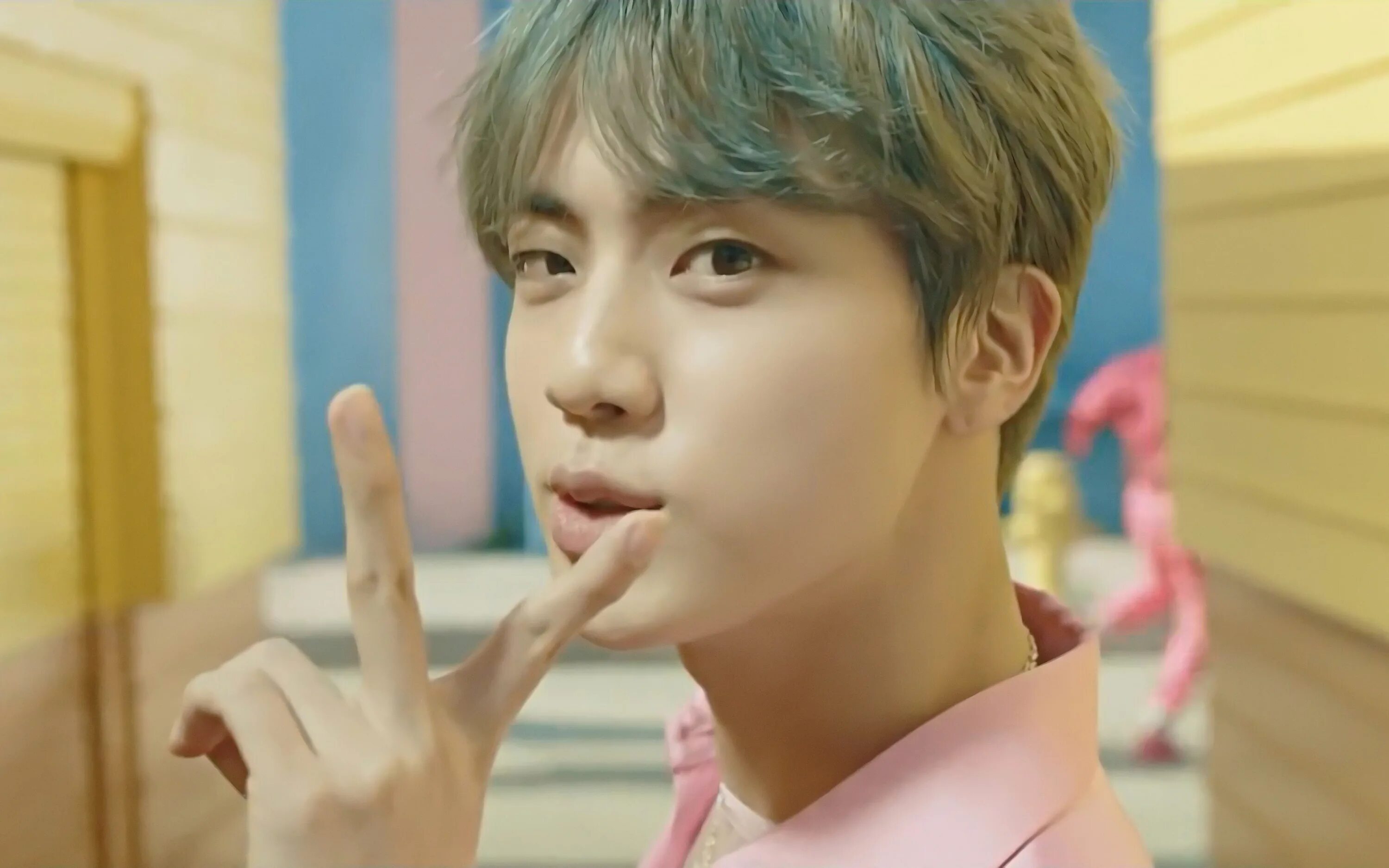 Джин БТС. Kim Seok Jin BTS. БТС boy with Luv Jin. БТС boy with Luv. Bts бои