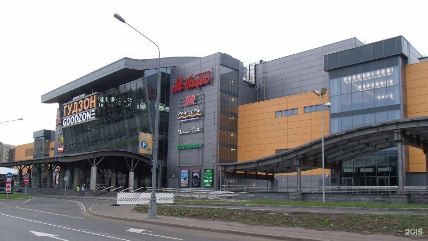 тц гудзон, каширское ш, 14. гудзон тц каширка. гудзон москва торговый центр. гудзон каширское шоссе 14. магазин гудзон на каширке.