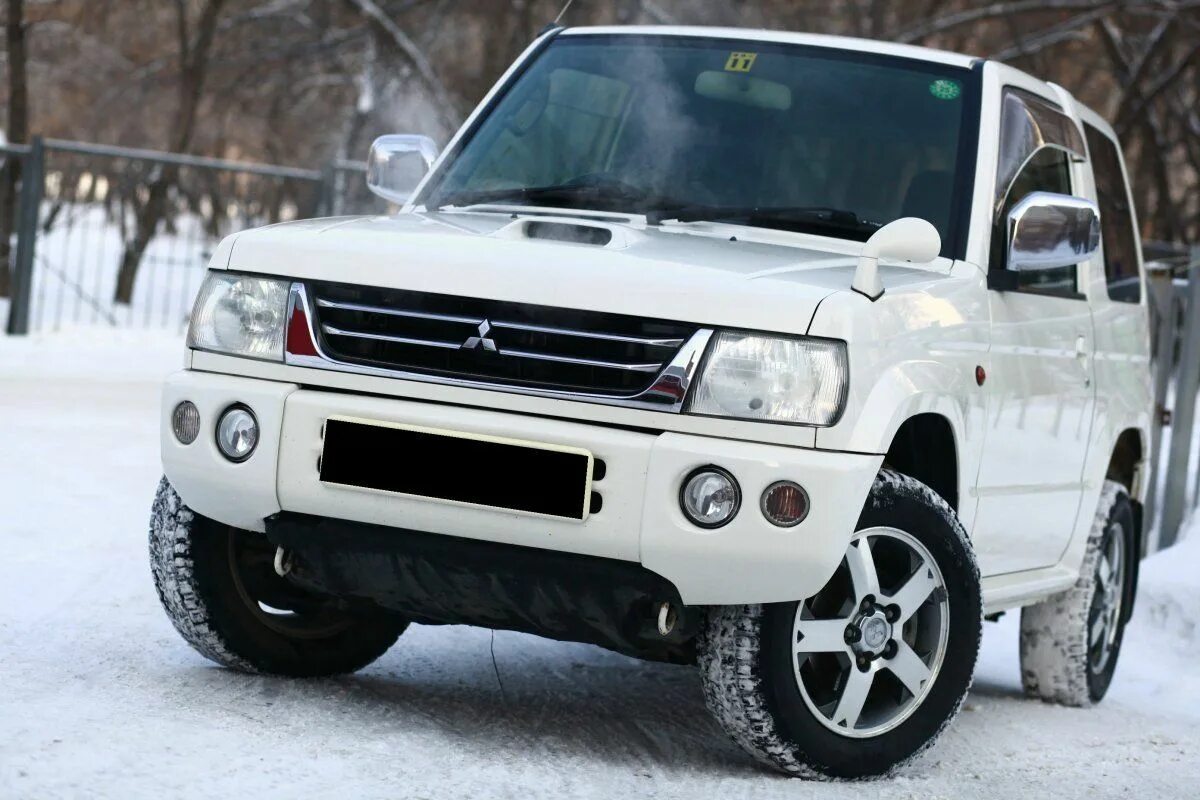 Mitsubishi Pajero Mini. Pajero Mini 2007. Митсубиси Паджеро мини 2012. Паджеро мини 2002.