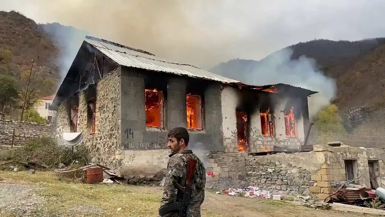 Армянские солдаты в карабахе 1992-1994. Нагорно-карабахская республика достопримечательности. Арцах степанакерт нагорный карабах. Арцах нагорный карабах. Карабах азербайджанская солдаты 1992.