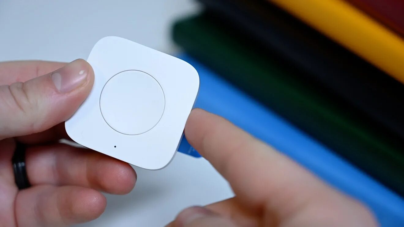 Управление светом через алису. Подключить колонки к алисе. Устройства для умного дома с алисой. Комплект алиса. Станция алиса умный дом.