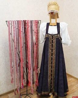 Псковский народный костюм
