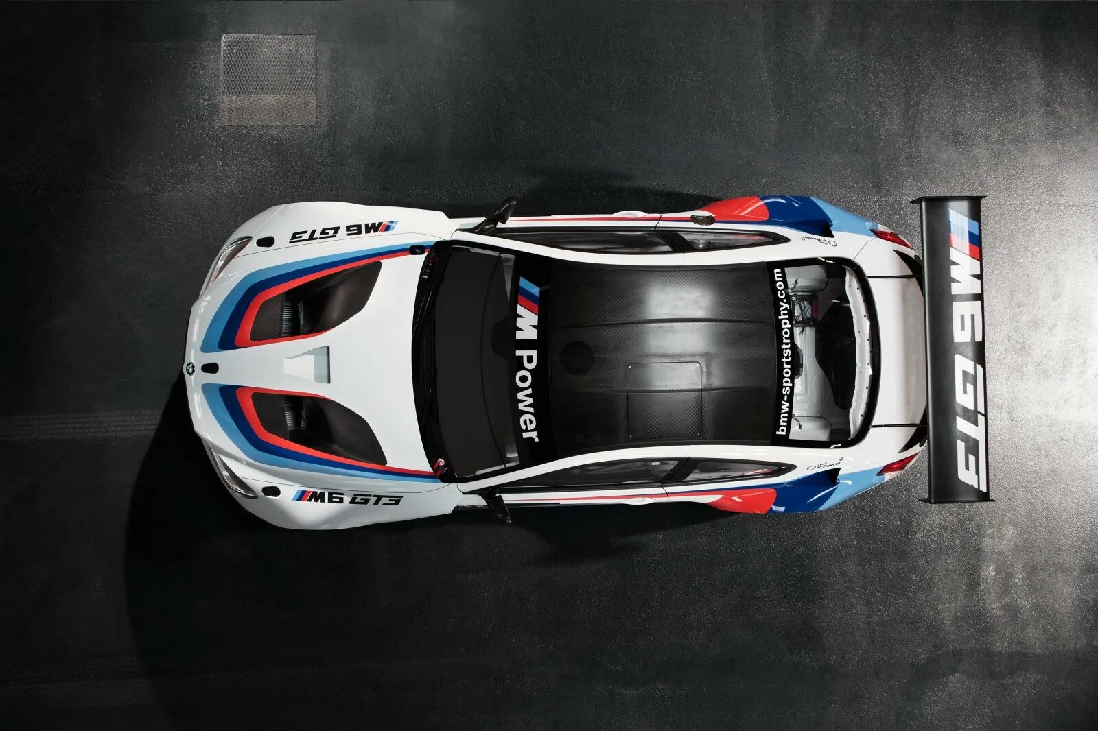Бмв вид сверху. Бмв х5 сверху. Bmw m6 gt3 2016. Мерседес бенц е 200 вид сверху. Бмв вид сверху.