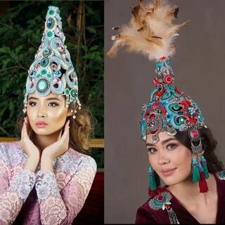 Жалаңаш қыз және көлік