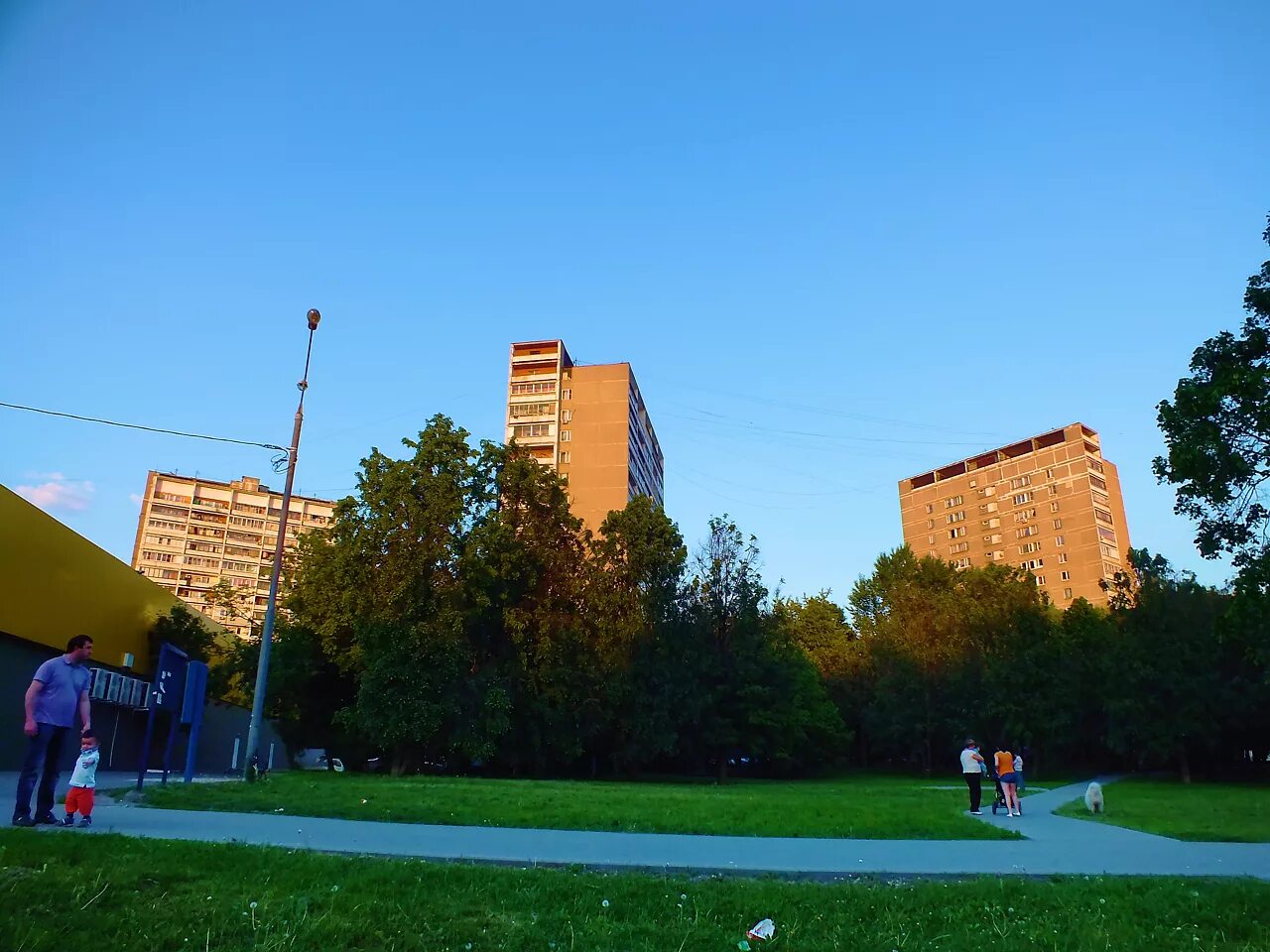 Бирюлево западное сайт. Бирюлево западное. бирюлево западное район москвы. микрорайоны бирюлево западное. поселок бирюлево.
