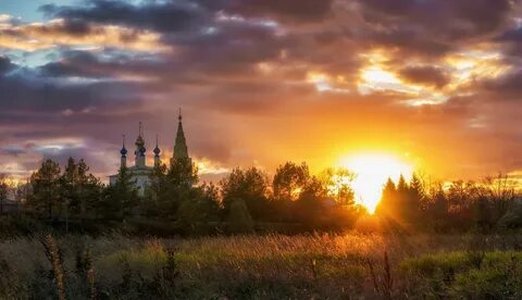 Восход солнца в селе