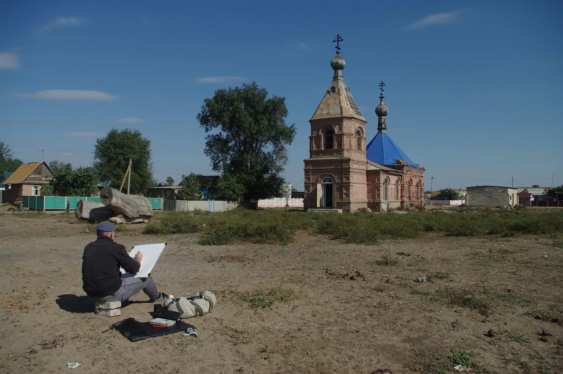 Погода п володарский. Село Мултаново Астраханская область. Церковь Мултаново Астрахань. Село Мултаново Астраханской области Володарский район. Астраханская область Володарский район Мултаново Есенина храм.