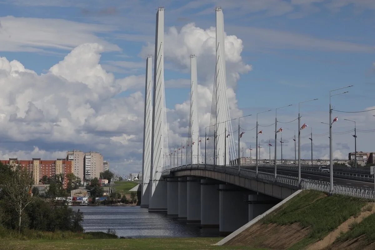 Новый мост череповец. Архангельский мост череповец 2025. мост шексна череповец. новый архангельский мост череповец. новый мост в череповце.