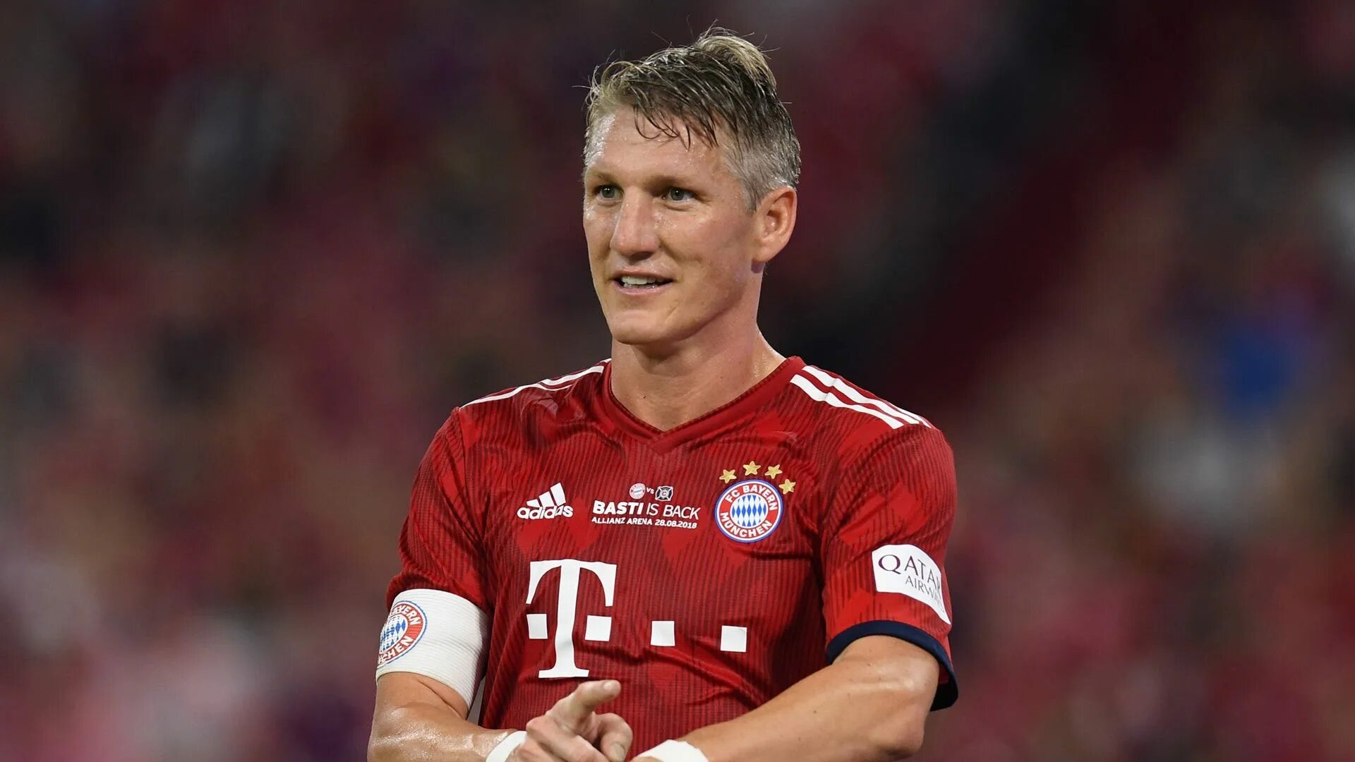 Bastian Schweinsteiger Бавария. Schweinsteiger Бавария 2008. Швайнштайгер 2021. Бастиан Швайнштайгер 2006. Бастиан глава