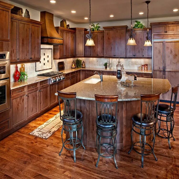 Кухни хорошие деревянные. Деревянные кухни в современном стиле. Кухня под дерево. Деревянная кухня в интерьере. Кухонный гарнитур в стиле Кантри.