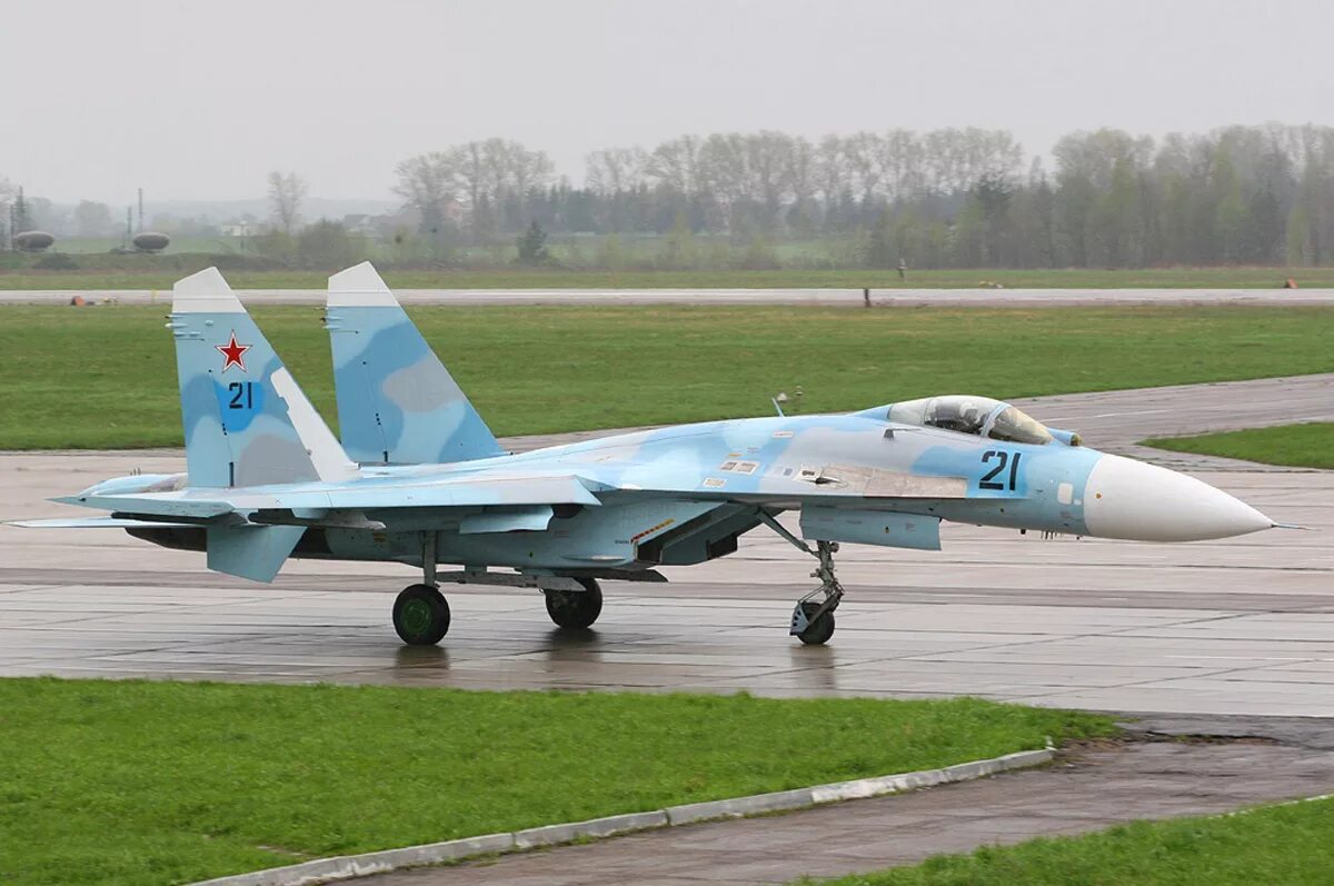 Самолет Су 27. Су-27 Штурмовик. Первые Су-27. Многоцелевой истребитель Су-27..