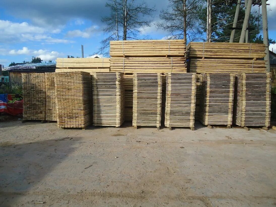 тарная доска. тарная заготовка для поддонов. пиломатериалы поддоны. пиломатериалы поддоны. европоддоны деревянные.
