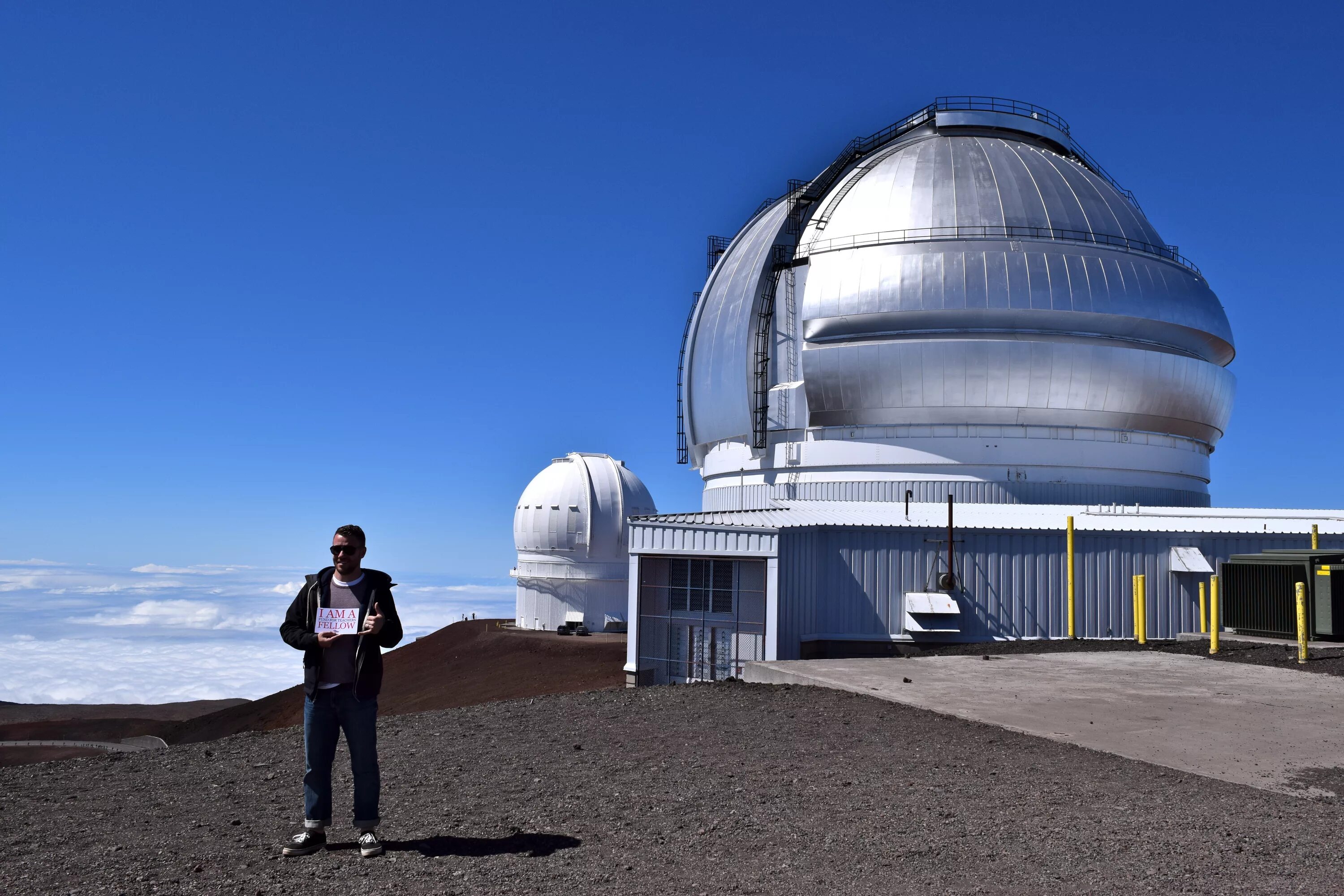 Международная обсерватория. Обсерватория мауна кеа гавайи внутри. Телескопы обсерватории гавайи. Обсерватория натски. Ла серена чили обсерватория.