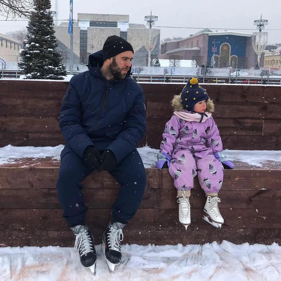 Царевны варя. Лера кудрявцева улицы разбитых фонарей. Улицы разбитых фонарей татьянин день. Царевны мультсериал варвара. Екатерина канунцева липецк.