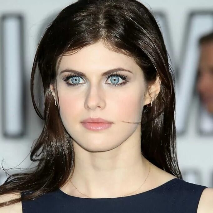 Актрисе александре даддарио. Даддарио. Alexandra Daddario.