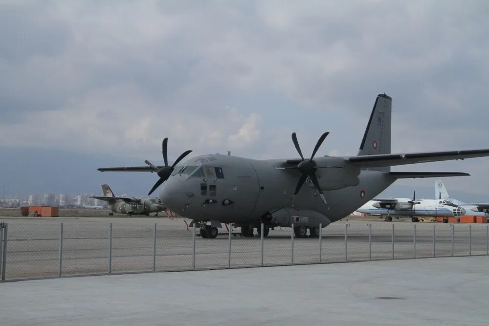 C 27 j