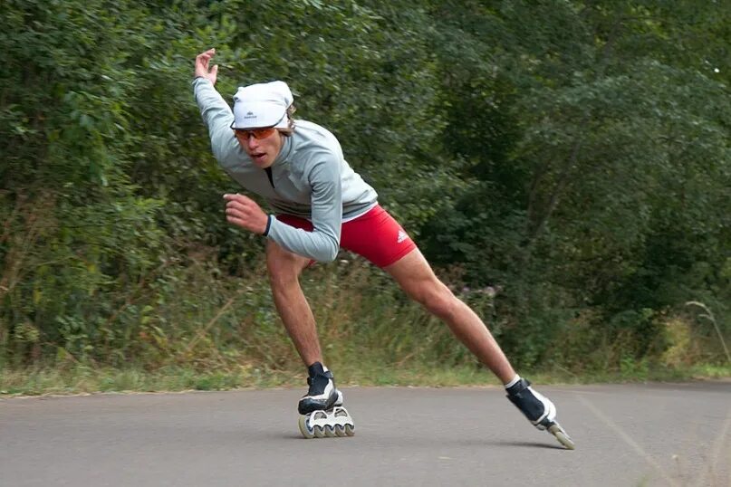 кирово спорт. кирово спорт. конькобежный спорт киров динамо. лыжня на северной набережной киров. спортзал киров.