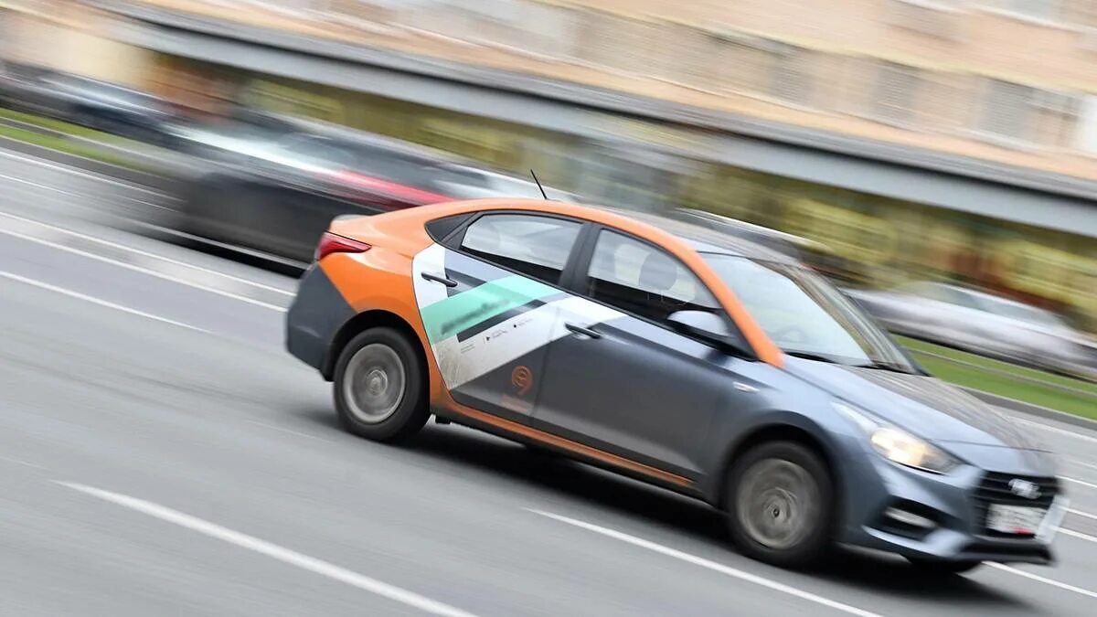 Каршеринг делимобиль москва. Форд фокус каршеринг. Делимобиль каршеринг тесла. Каршеринг делимобиль москва. Мазда 6 каршеринг.