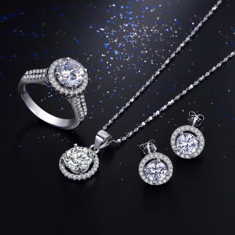 Бриллиантовый комплект Богема белое золото. Platina Jewelry серьги из белого золота с бриллиантом. Комплект из белого золота с бриллиантами серьги и кольцо. Ювелирный комплект из белого золота с бриллиантом. Комплект золото с бриллиантами