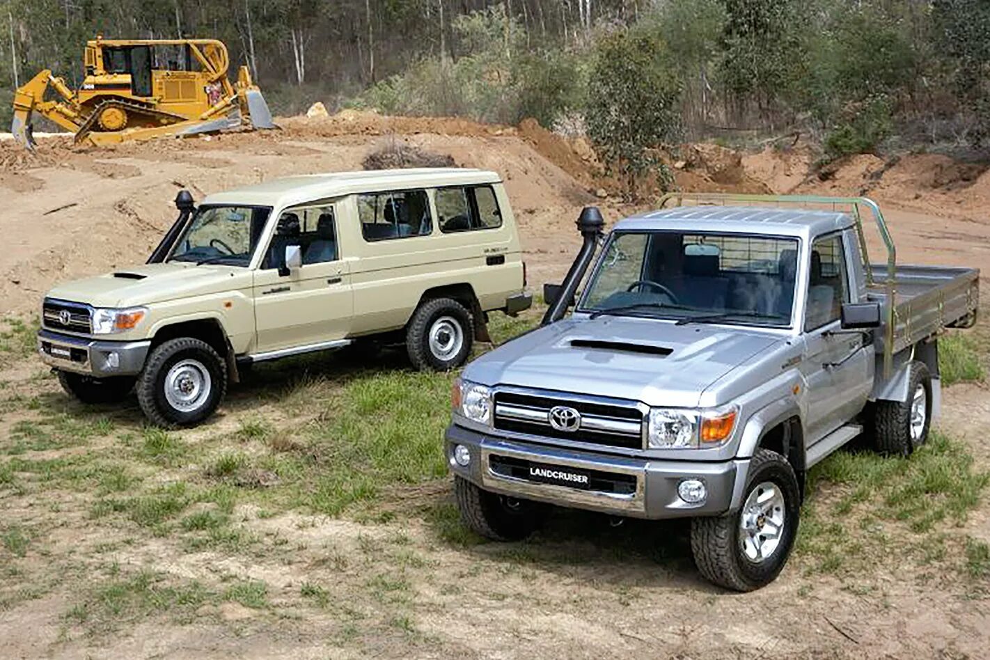 Toyota land cruiser (70, 80). Тойота ленд крузер j70. Toyota land cruiser 70. Toyota ленд крузер 70. Toyota land cruiser lc70.