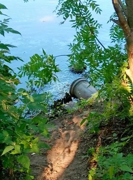 Водоотведение санкт петербург. Канализация Питера. Деревянная канализация в Питере.