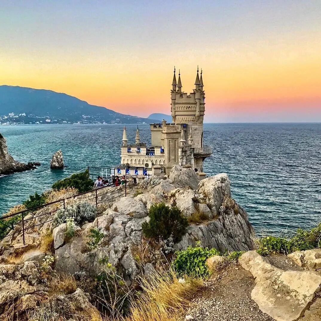 Где лучше отдыхать в крыму летом