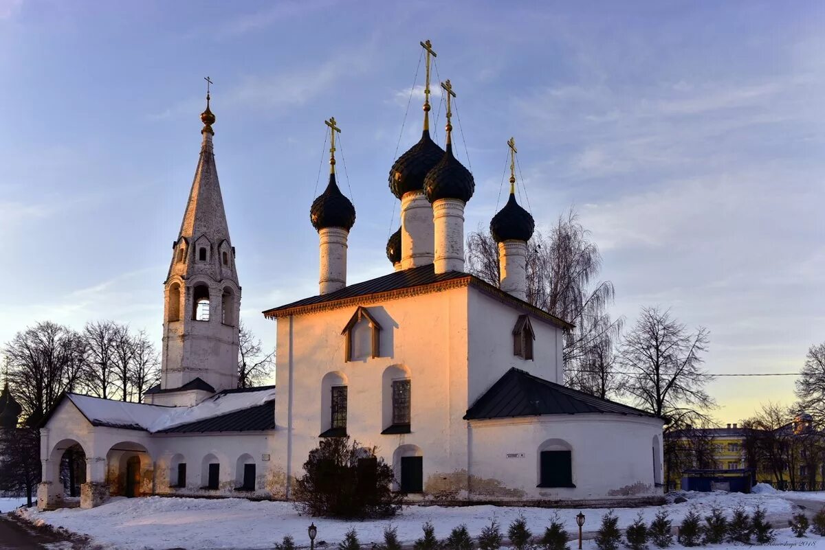 церковь николая чудотворца в рубленом городе зимой. храм николы рубленого в ярославле. церковь николая чудотворца ярославль. церковь ярославль 17 век. рубленый город.