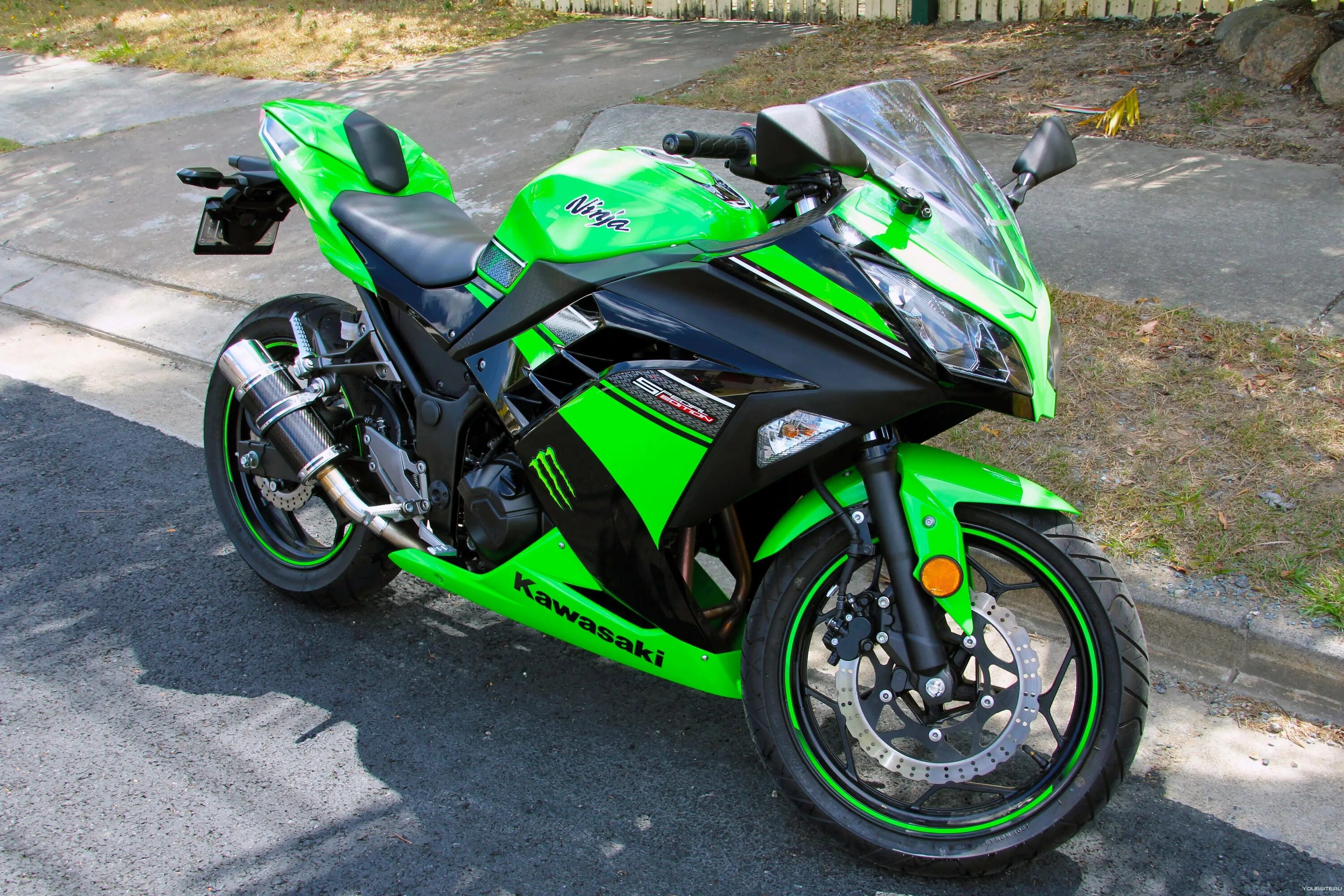 Мотоцикл Kawasaki Ninja 250r. Мотоцикл Kawasaki Ninja 250. Мотоцикл Кавасаки ниндзя 250 r. Kawasaki Ninja 250r зеленый.