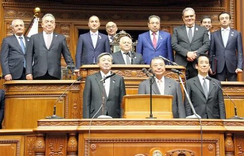Представители парламента