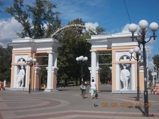 Panorama: Ворота в Центральный парк, landmark, attraction, Russia, Belgorod, Zap