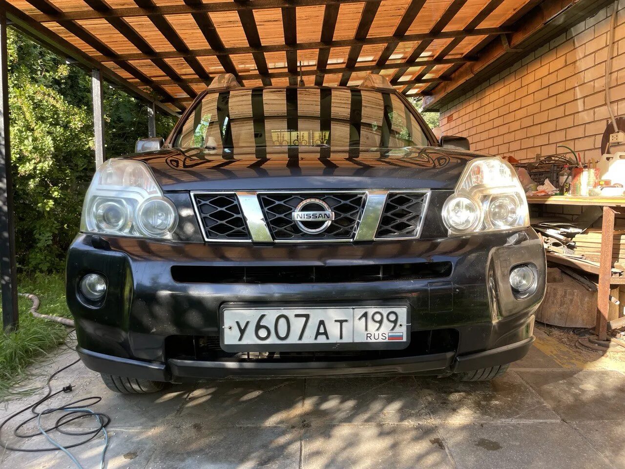 Ксенон икстрейл t31. Nissan x Trail t31 тонировочная полоса. Ниссан х Трайл 2007 шаровая. Очки на фары (серые\черные\прозрачные) Россия для Nissan x-Trail (07-) артикул.