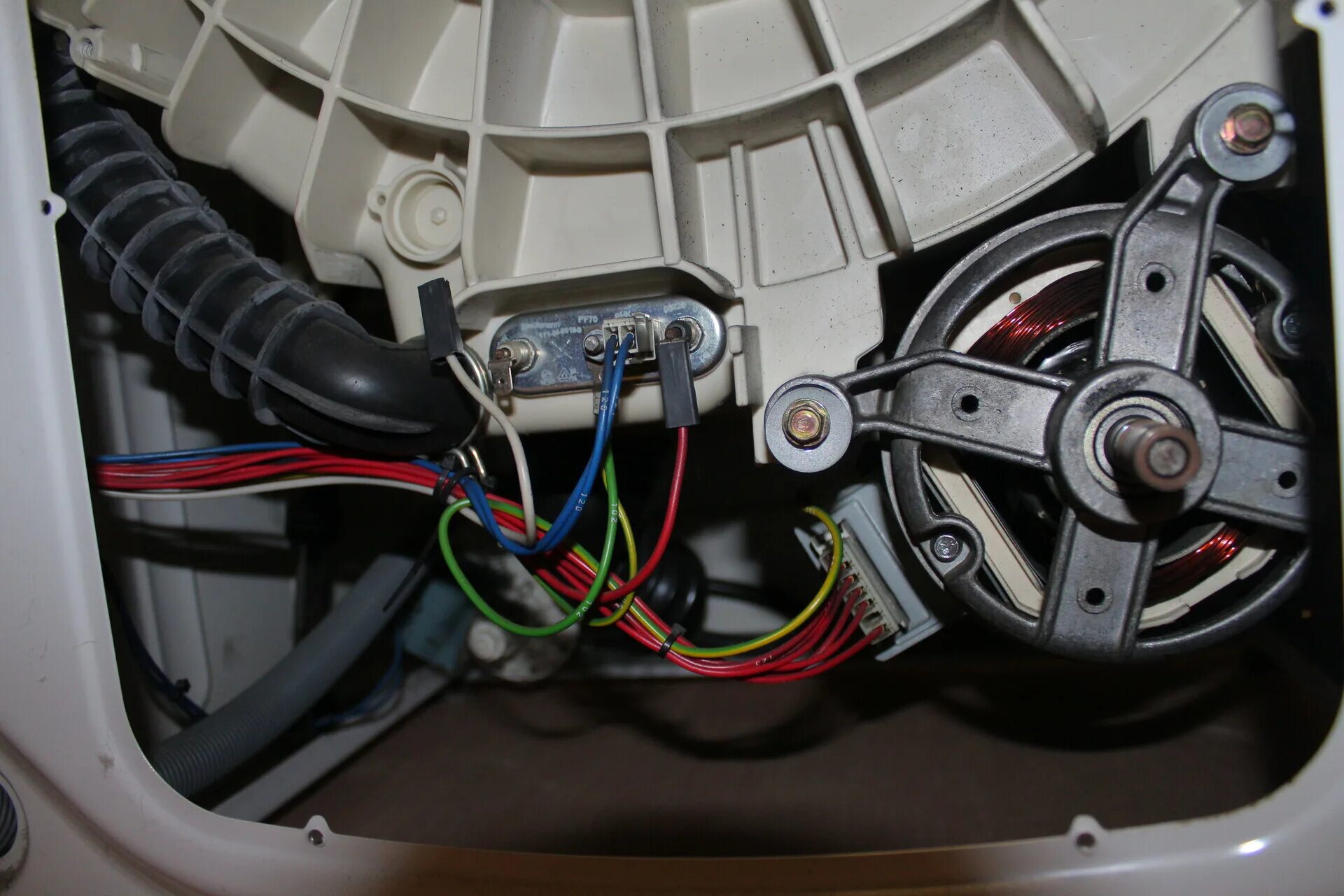 убл атлант 45у 102. термостат для холодильника атлант к59. подключение атлант. стиральная машина atlant 50у82. провод замка лючка стиральной машины lg.