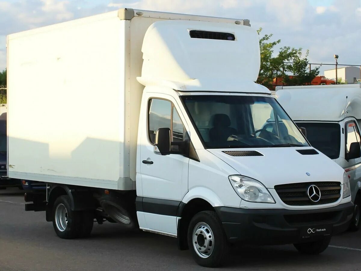 Спринтер 2011. Mercedes Benz Sprinter фургон рефрижератор. Грузовой Спринтер Мерседес фургон ГАЗ. Мерседес Спринтер 2011 года. Мерседес Спринтер грузовой рефрижератор.