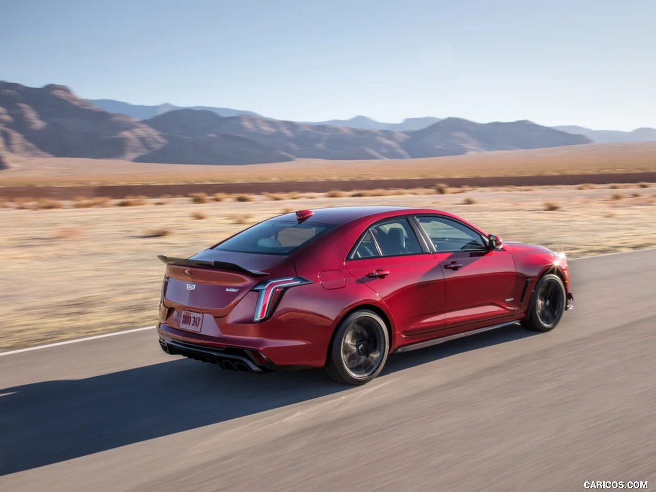Американские машины 2024. Chevrolet chevy 2024. 2022 cadillac ct5-v. Новый кадиллак 2022. Cadillac ct4-v blackwing 2022.